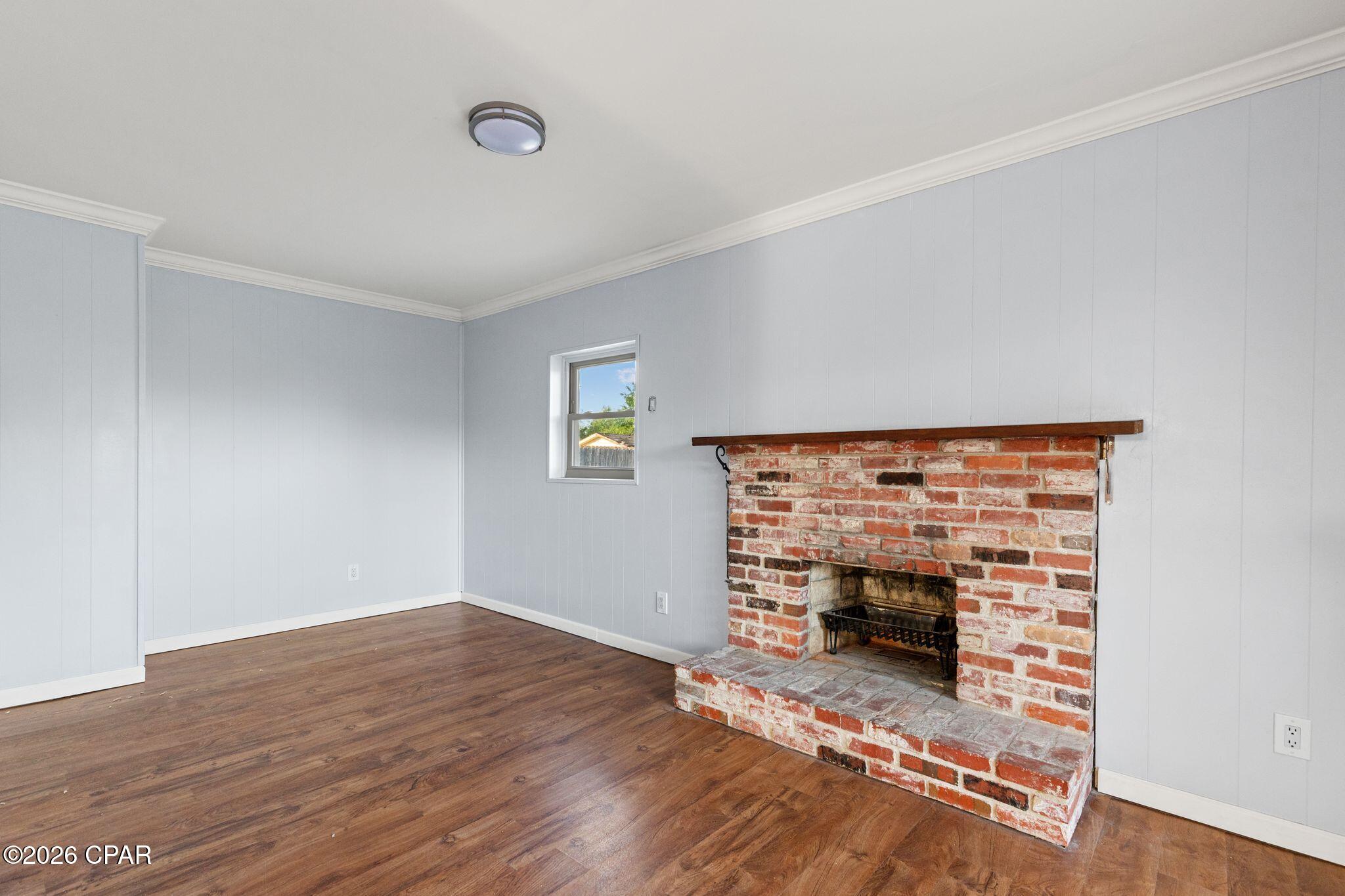 Listing photo id 11 for 106 Moody Drive