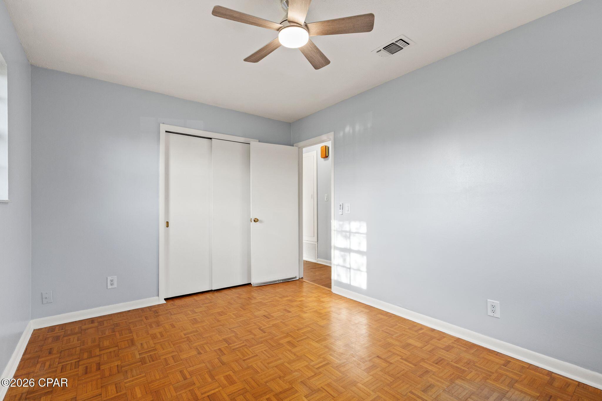 Listing photo id 15 for 106 Moody Drive