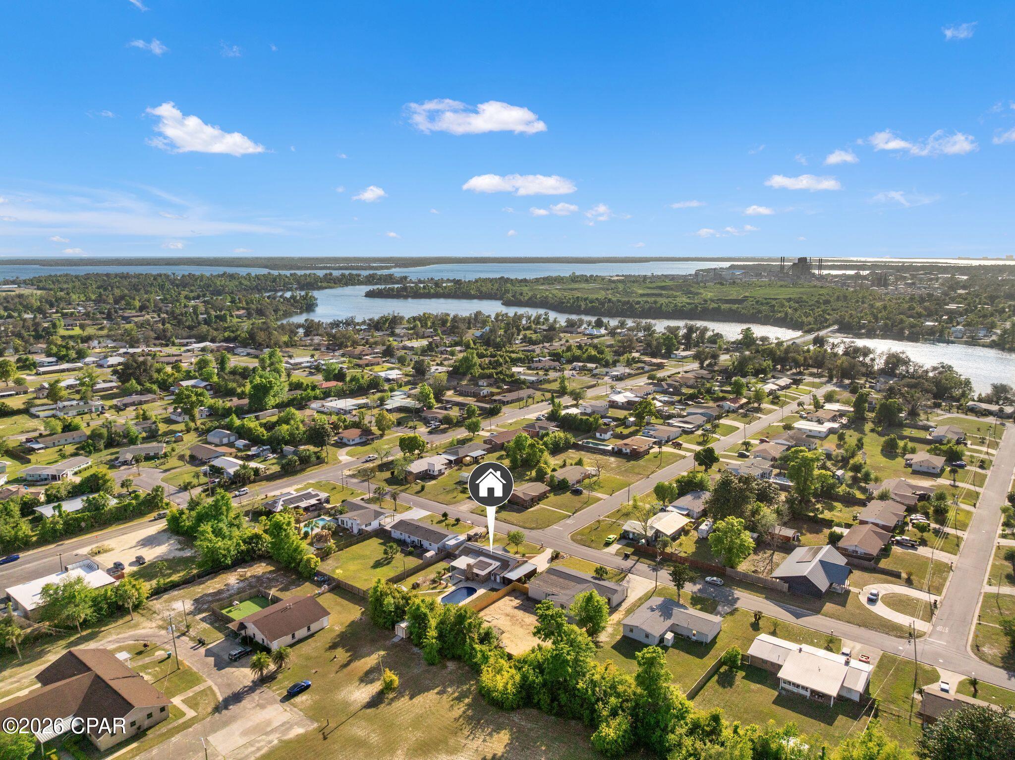 Listing photo id 33 for 106 Moody Drive