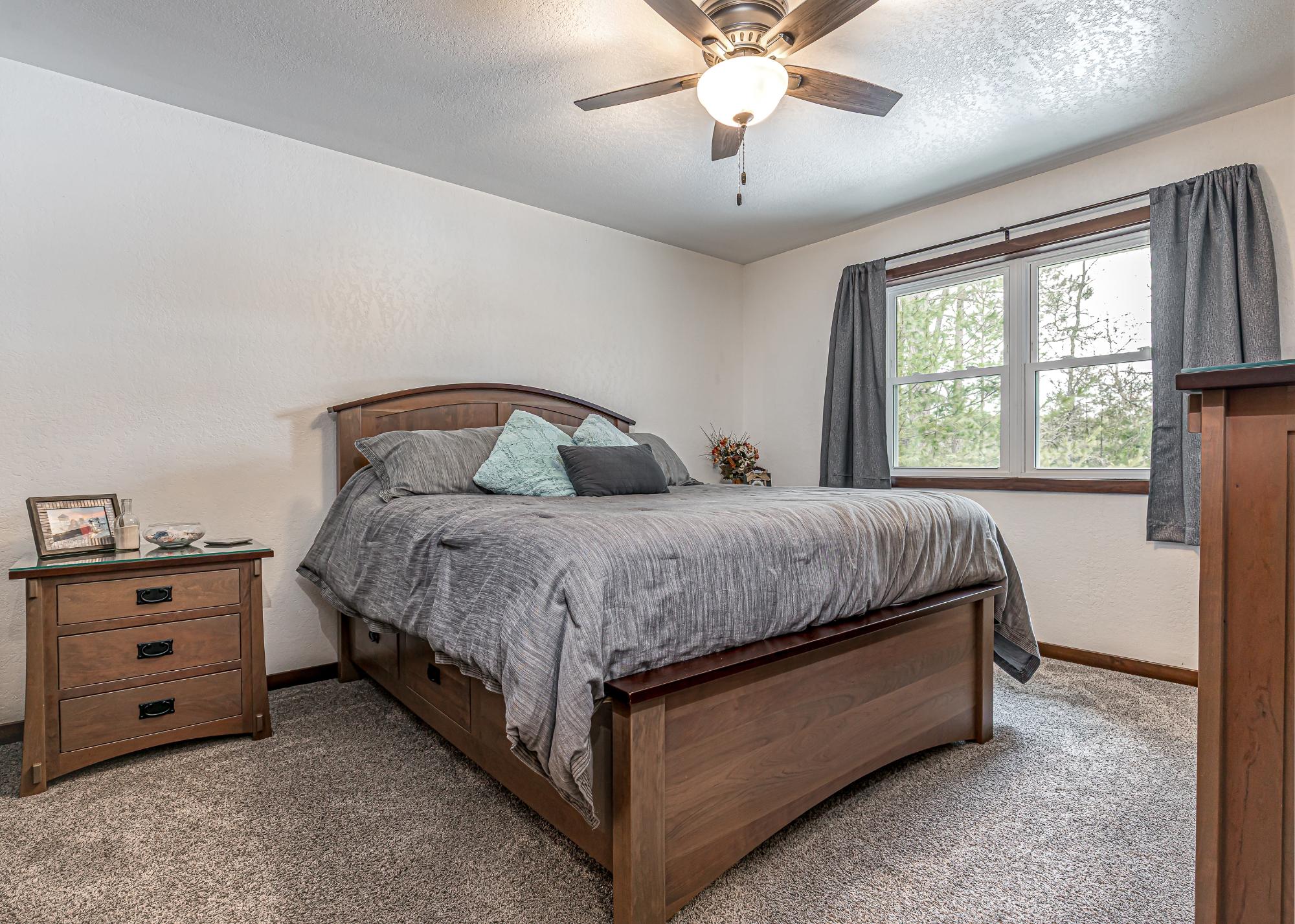 Patricia Lake Property 10228 Falcon Ridge Rd Photo 14