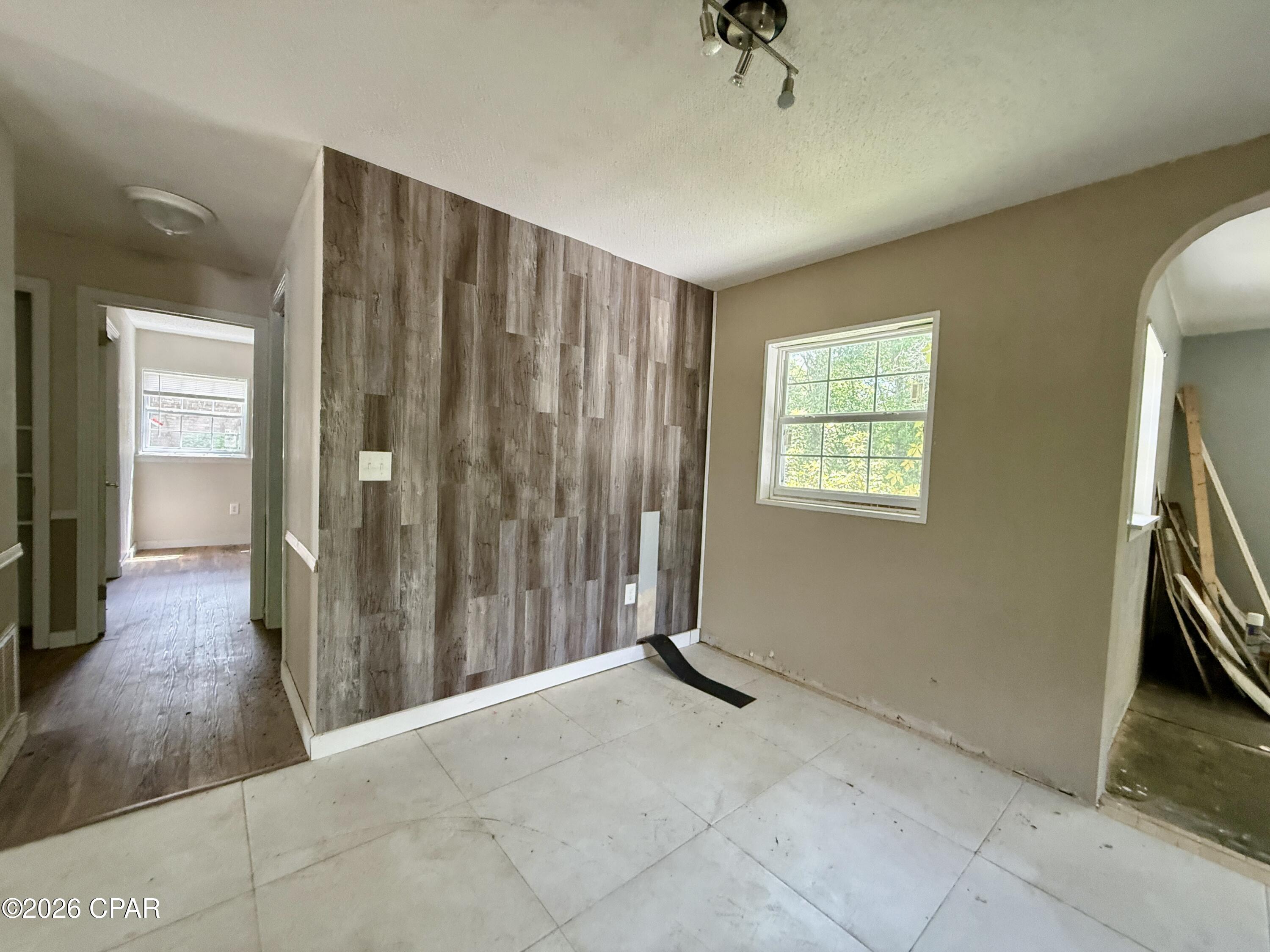 3rd image of 509 S Weeks St, Bonifay, FL 32425 | MLS# 787858