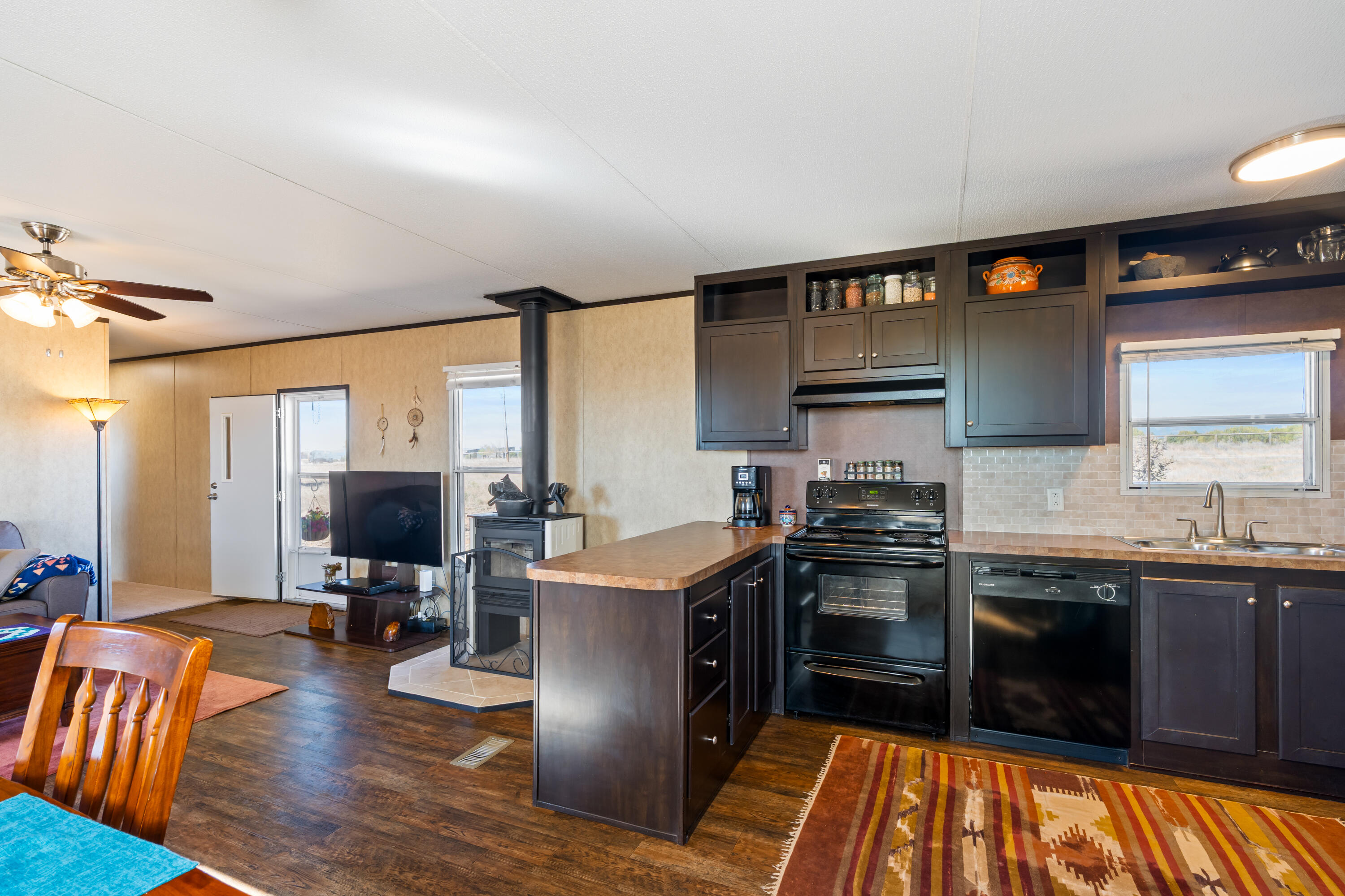 Homes for sale in Edgewood, NM | 78 Drake Rd, Edgewood, NM 87015 | MLS# 1101051