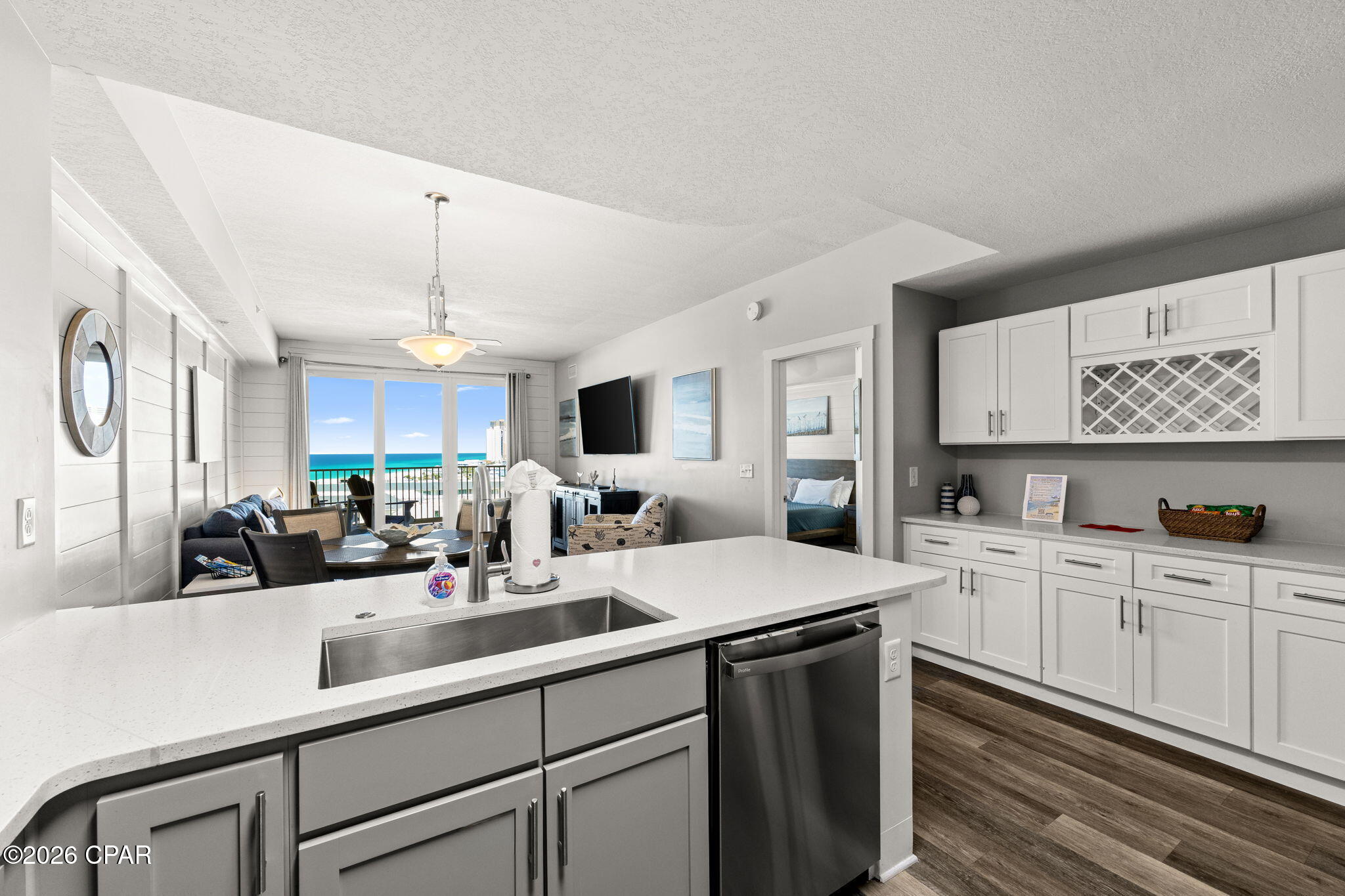 Image 5 For 15928 Front Beach  3-911