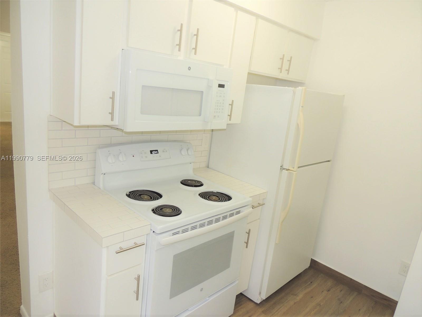 Property photo # 3