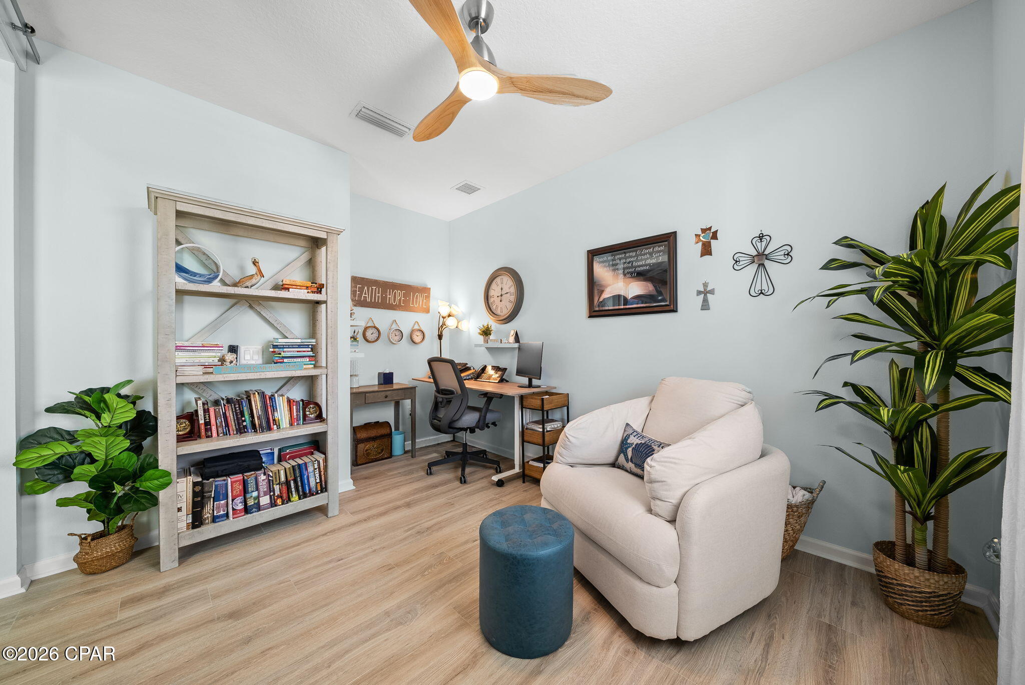 9076 Parrot Place, Panama City Beach, FL 32413 thumbnail, photo 17 of 68