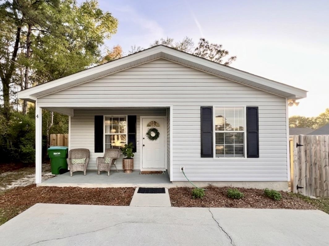 4  Ted Lott Lane , Crawfordville, FL, 32327