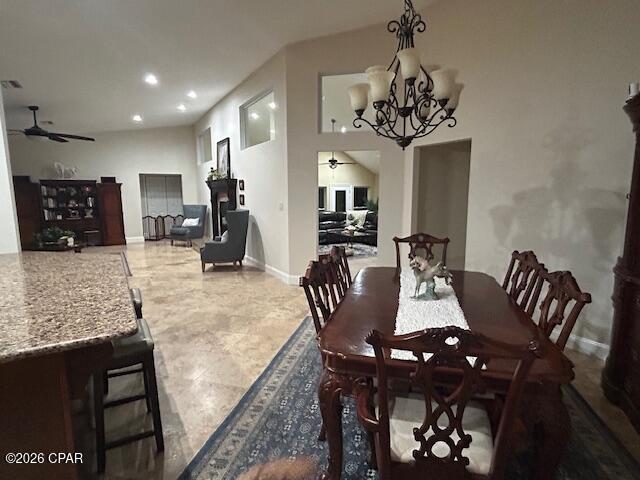 Listing photo id 14 for 5325 Titus Road