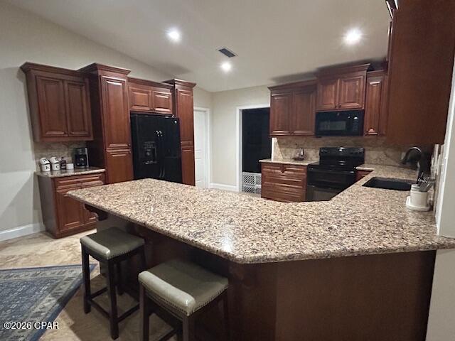 Listing photo id 17 for 5325 Titus Road