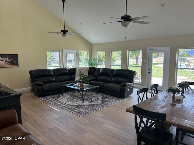 Listing photo id 32 for 5325 Titus Road