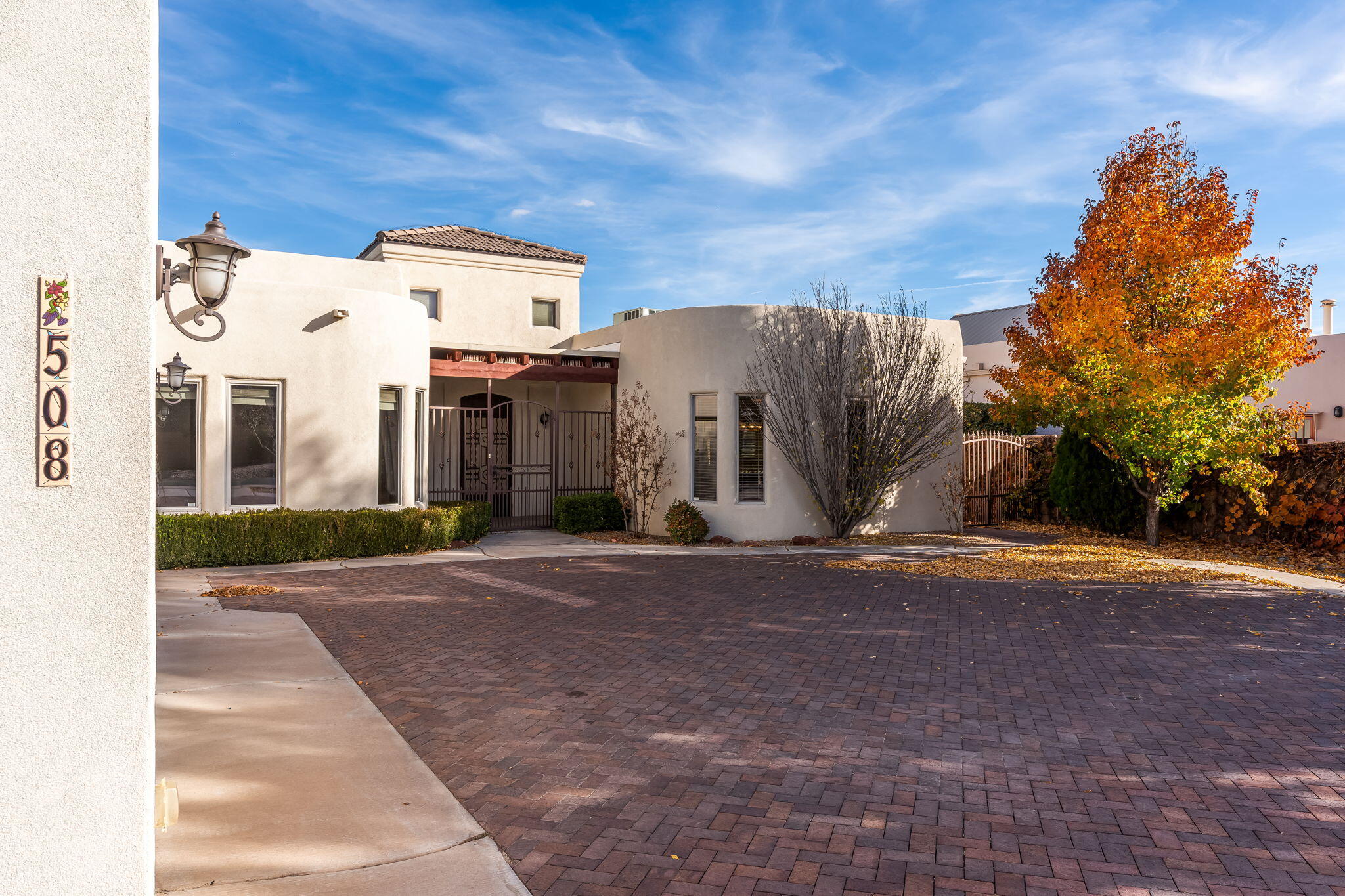 Homes for sale in Albuquerque, NM | 508 Laguna Seca Ln Nw, Albuquerque, NM 87104 | MLS# 1100969