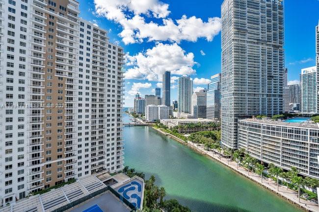 Condo for Rent in Miami, FL