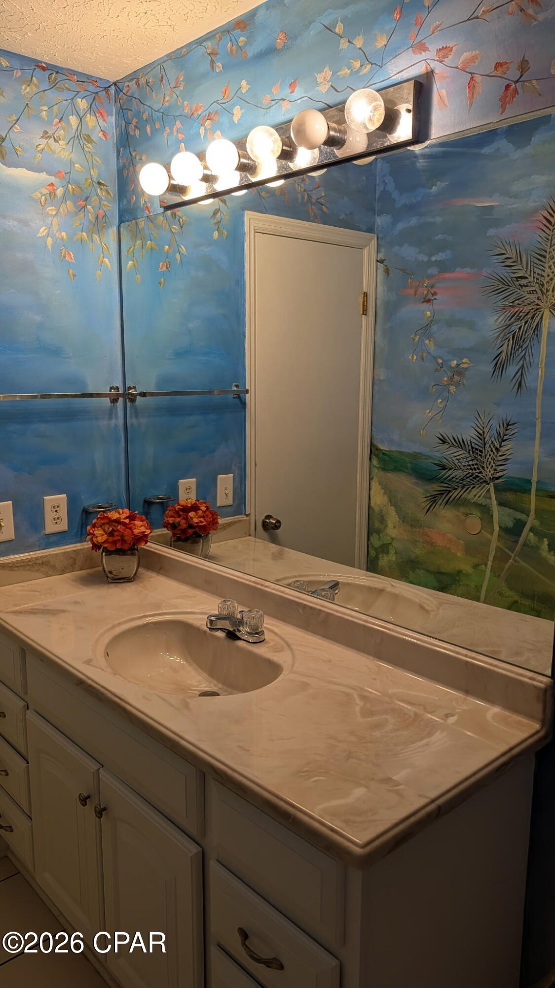 Image 11 For 7813 North Lagoon Drive C6