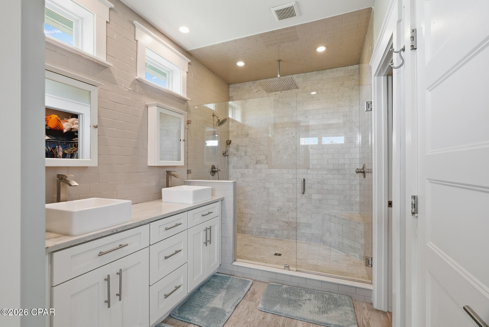 Image 36 For 207 Stingray Lane