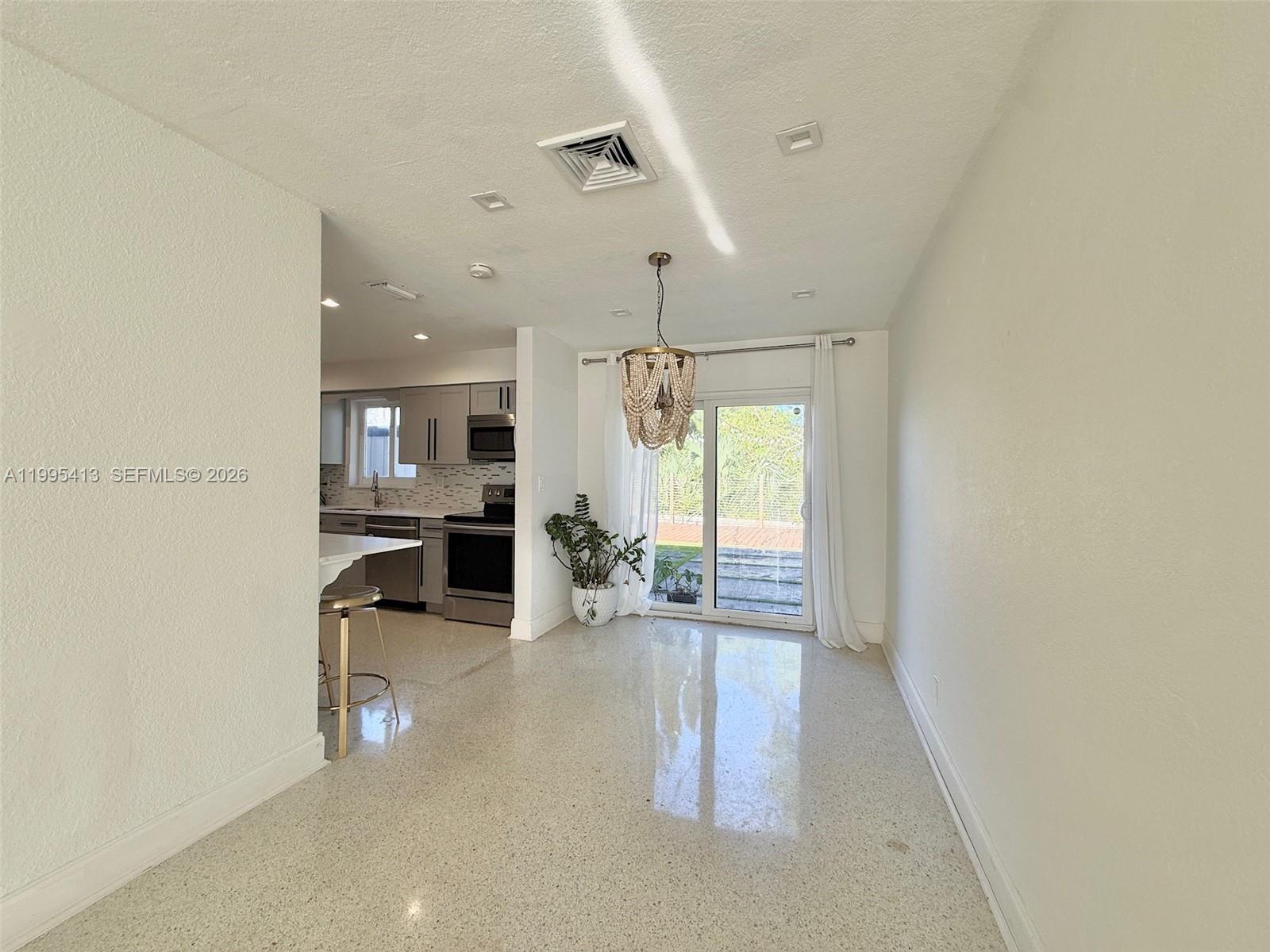 Designer master bathroom at 207 12th Ave - Home in Dania Beach