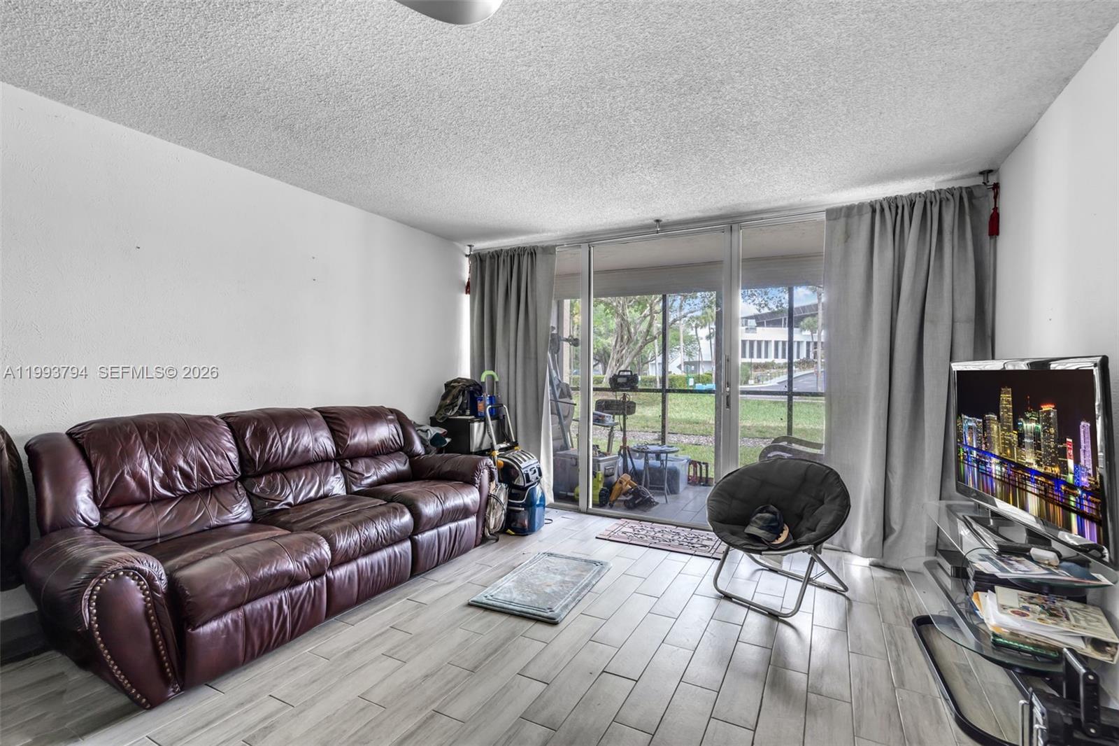 Condominium 2 Of Environ