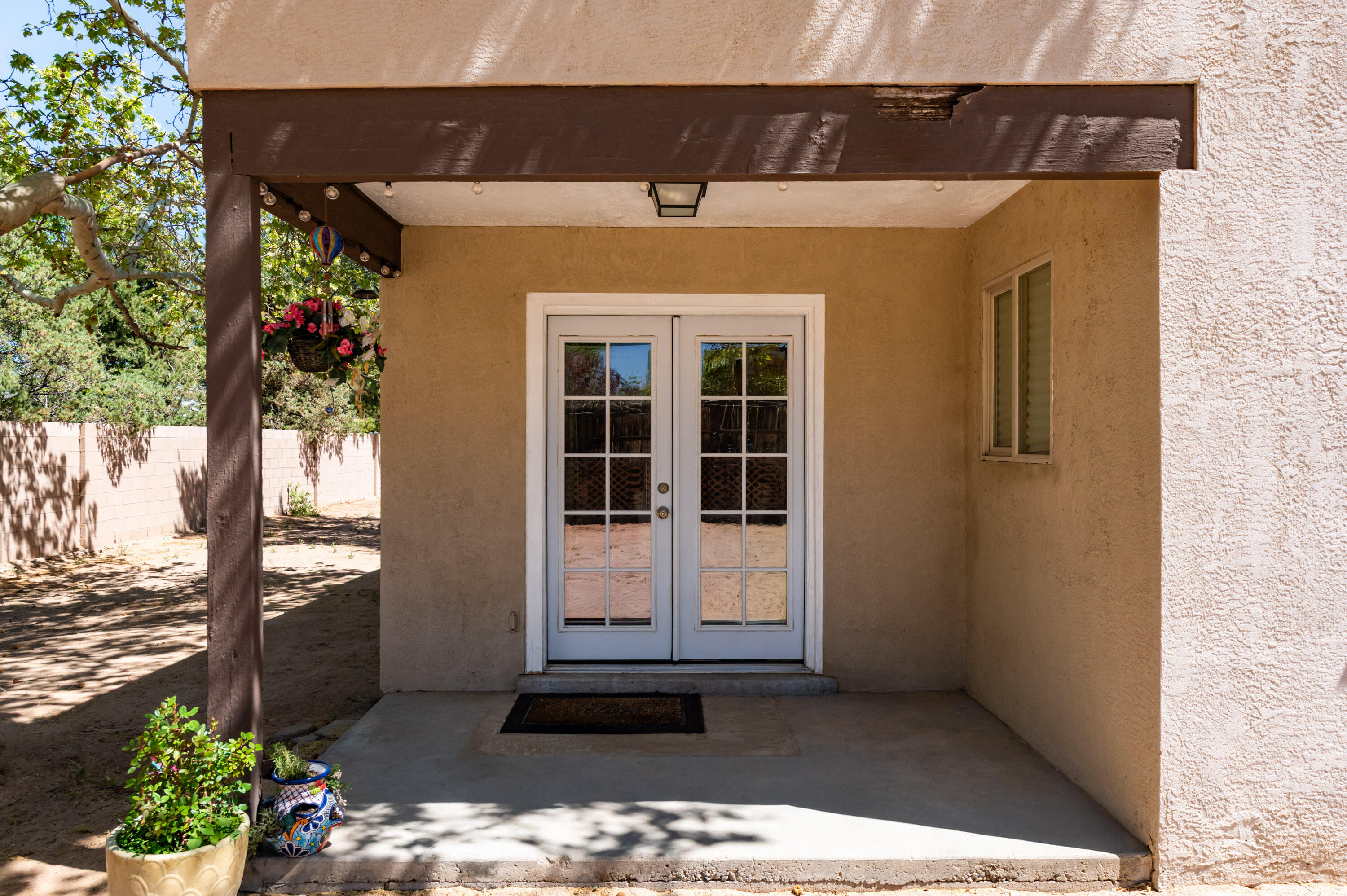 Homes for sale in Albuquerque, NM | 5417 Chapel Dr Nw, Albuquerque, NM 87114 | MLS# 1101157