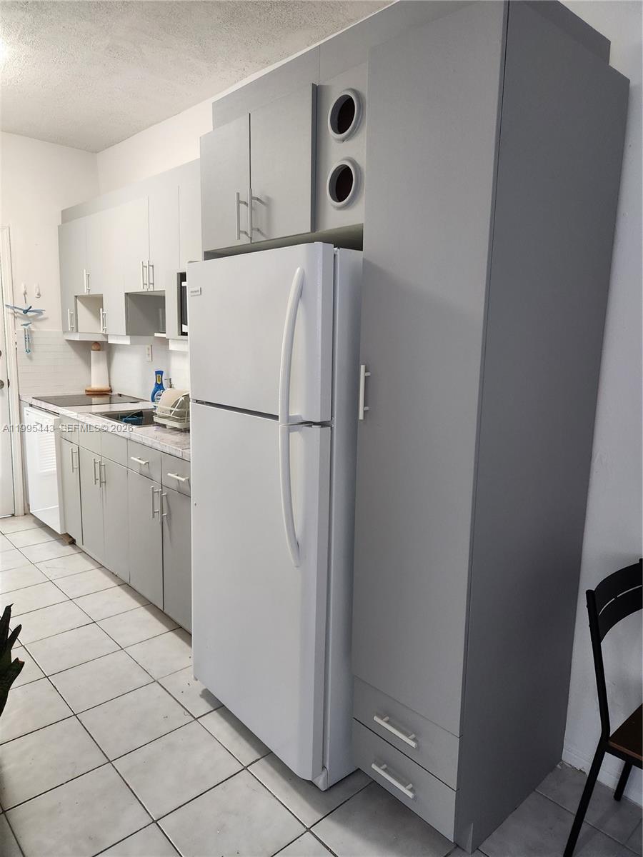 Homes for sale in Miami Beach, FL | 6490 Collins Ave #18, Miami Beach, FL 33141 | MLS# A11995443