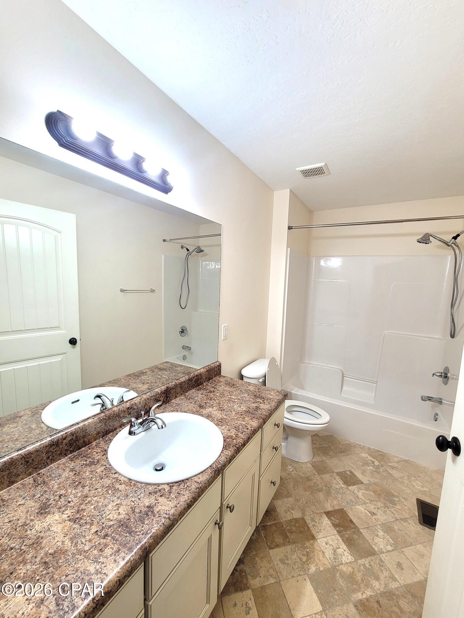 Image 17 For 7218 Quail Hollow Drive