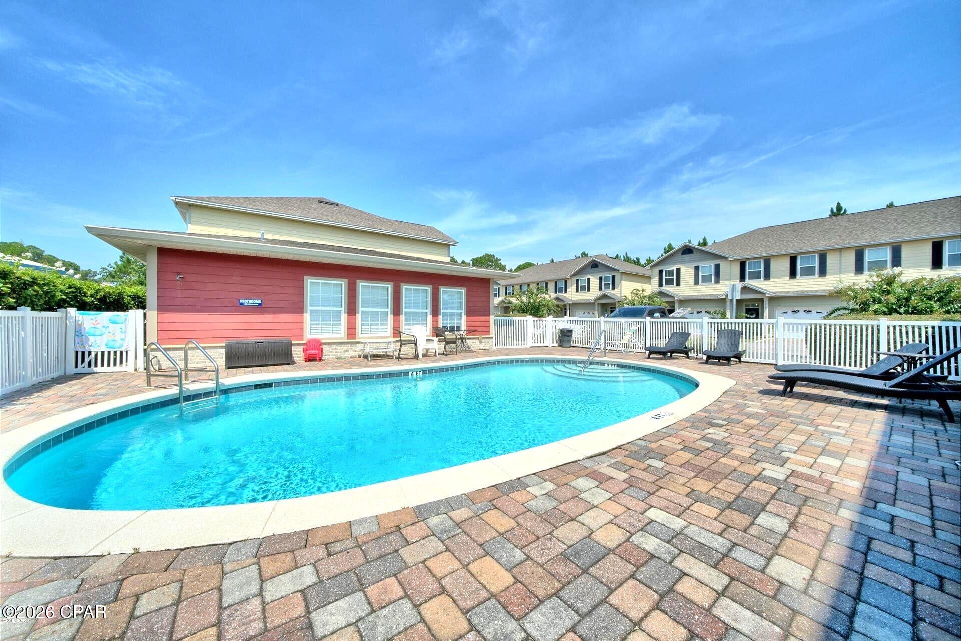 Image 2 For 7218 Quail Hollow Drive