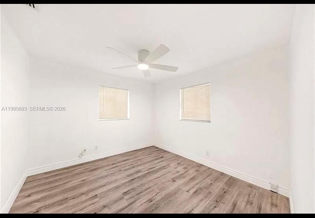 Elegant master bedroom retreat at 4020 50th St - Home in Dania Beach