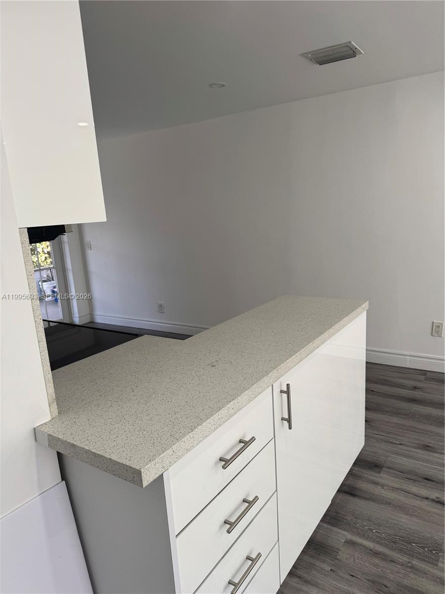 Bonus room and amenities at 4020 50th St - Home in Dania Beach