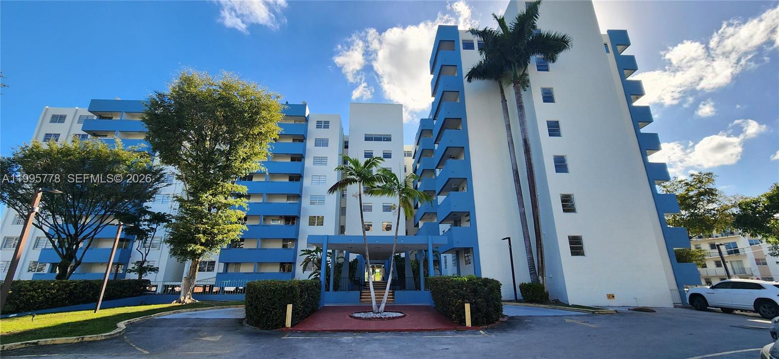 5050 Condo