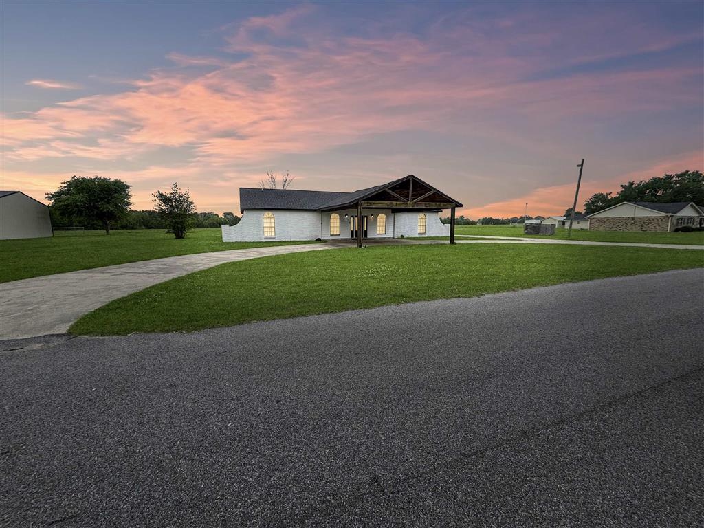 2822 Wilson Drive — photo 2