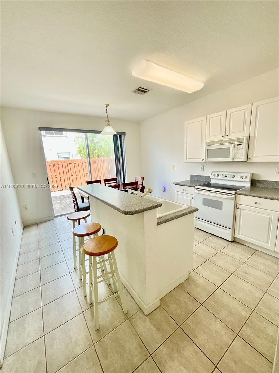 Property photo # 6