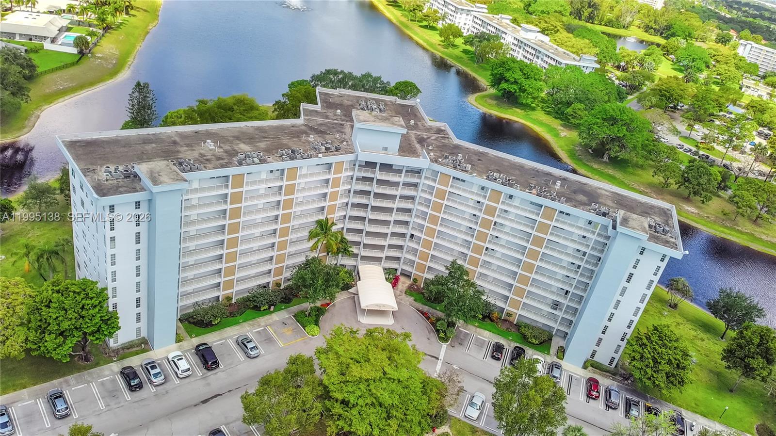 No 38 Palm-Aire Country C