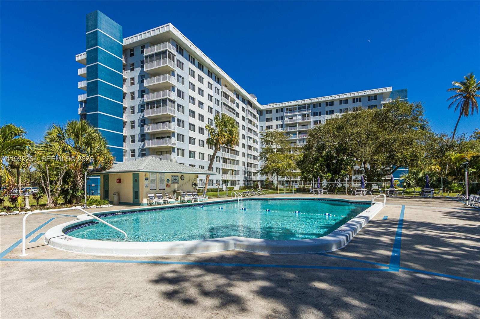 Homes for sale in Hollywood, FL | 4200 Hillcrest Dr, Hollywood, FL 33021