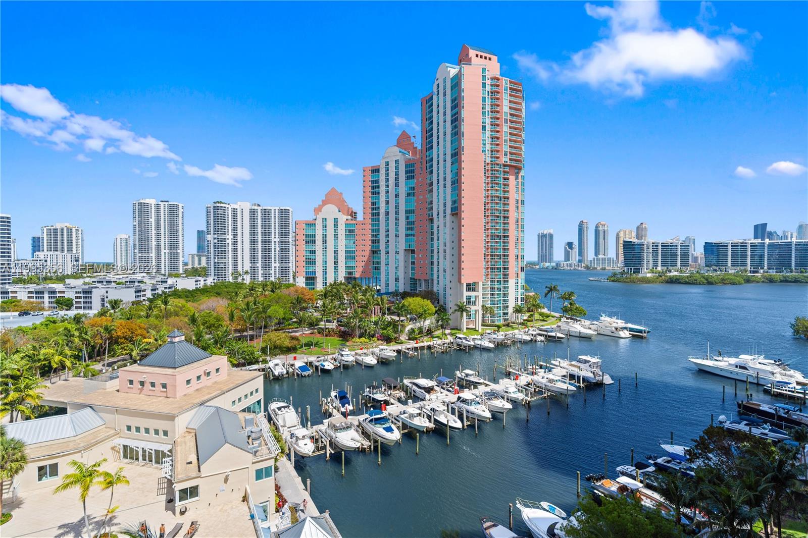 Aventura Marina Condo Num