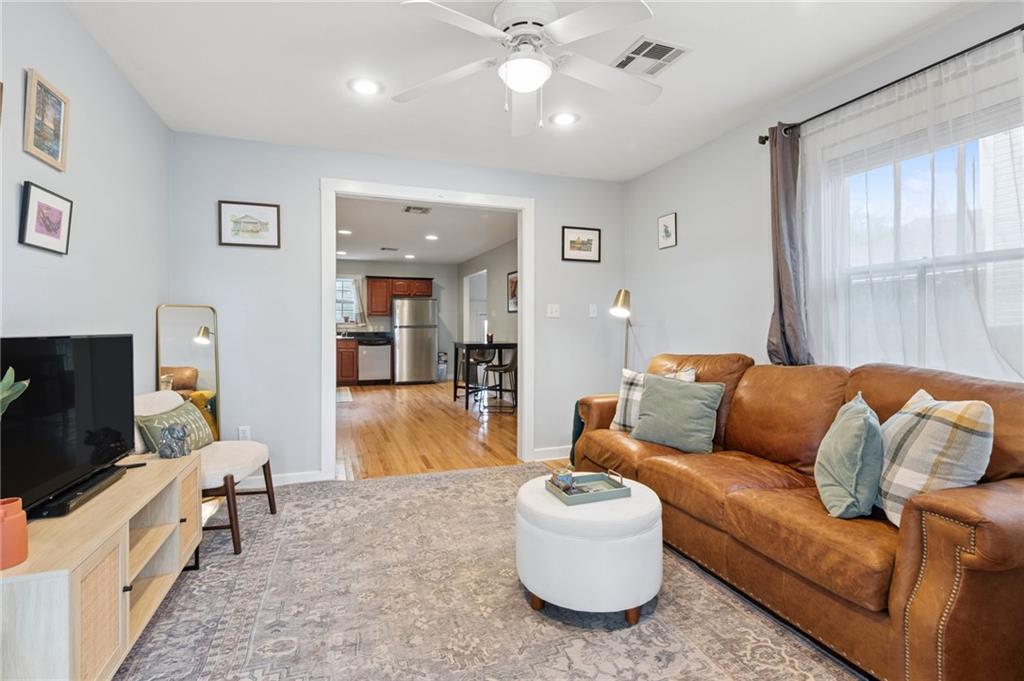 Homes for sale in New Orleans, LA | 4628 Frenchmen St, New Orleans, LA 70122 | MLS# 2551631