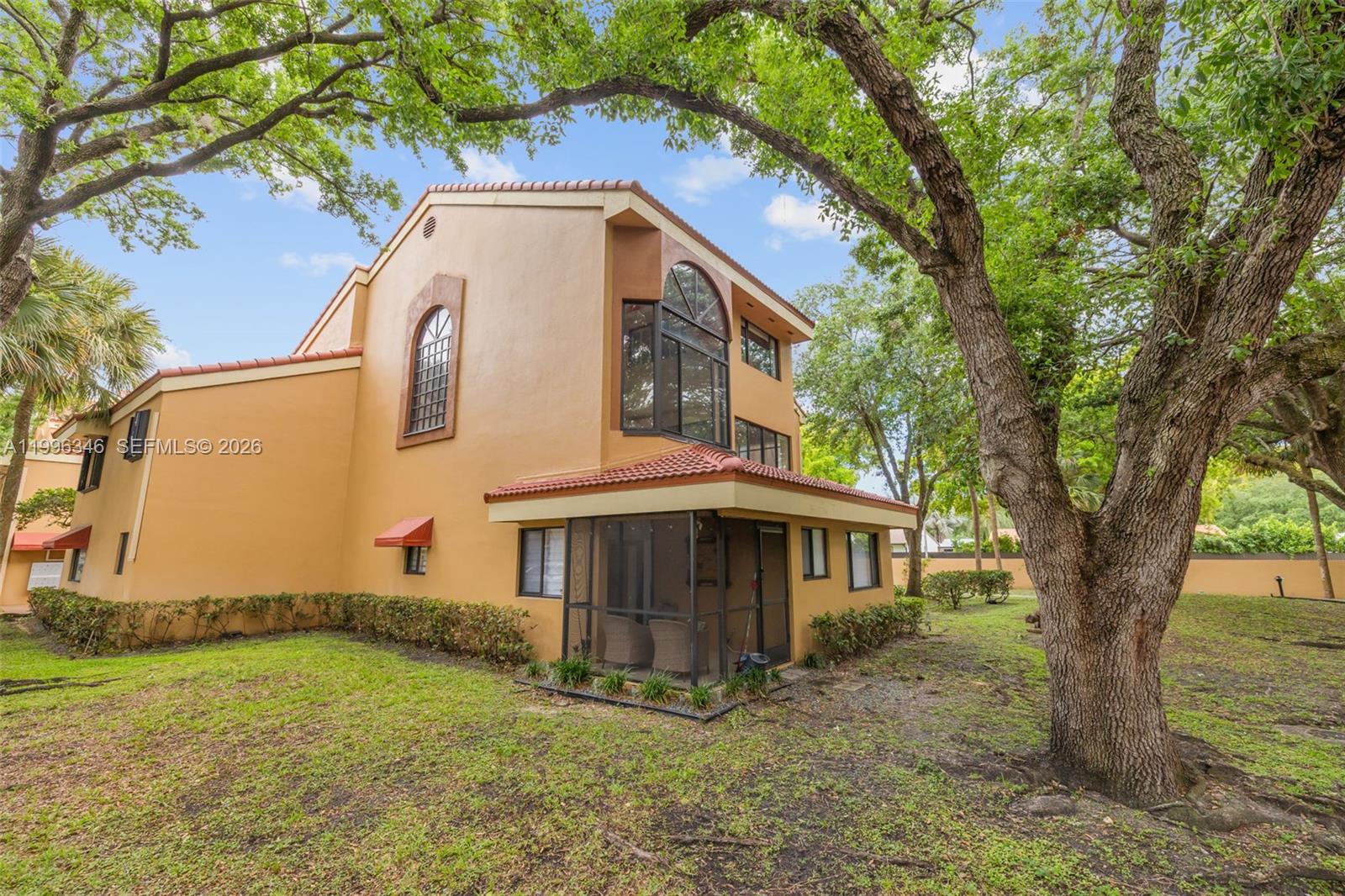 15485 Miami Lakeway N Unit 208-2, Miami Lakes, Florida 33014