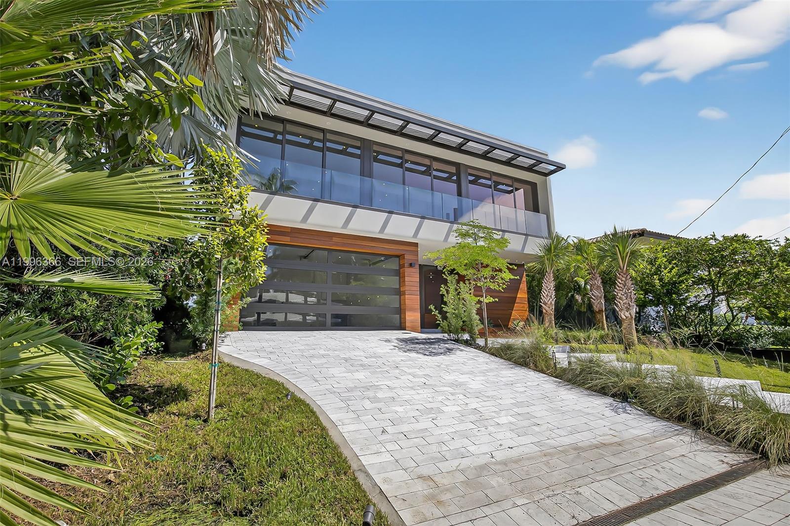 Homes for sale in Fort Lauderdale, FL | 620 Solar Isle Dr, Fort Lauderdale, FL 33301 | MLS# A11996366