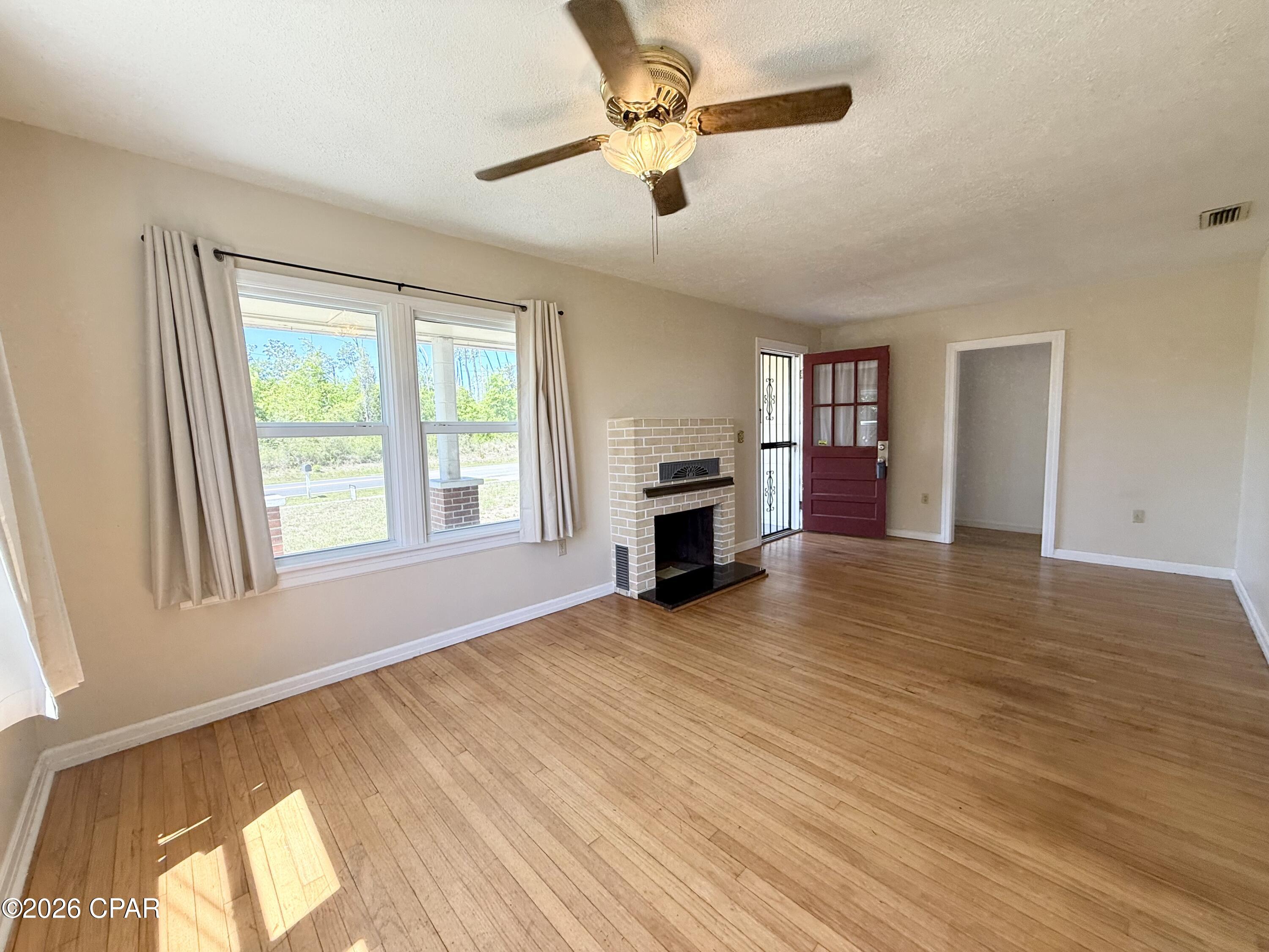 Image 10 For 421 Berthe Avenue