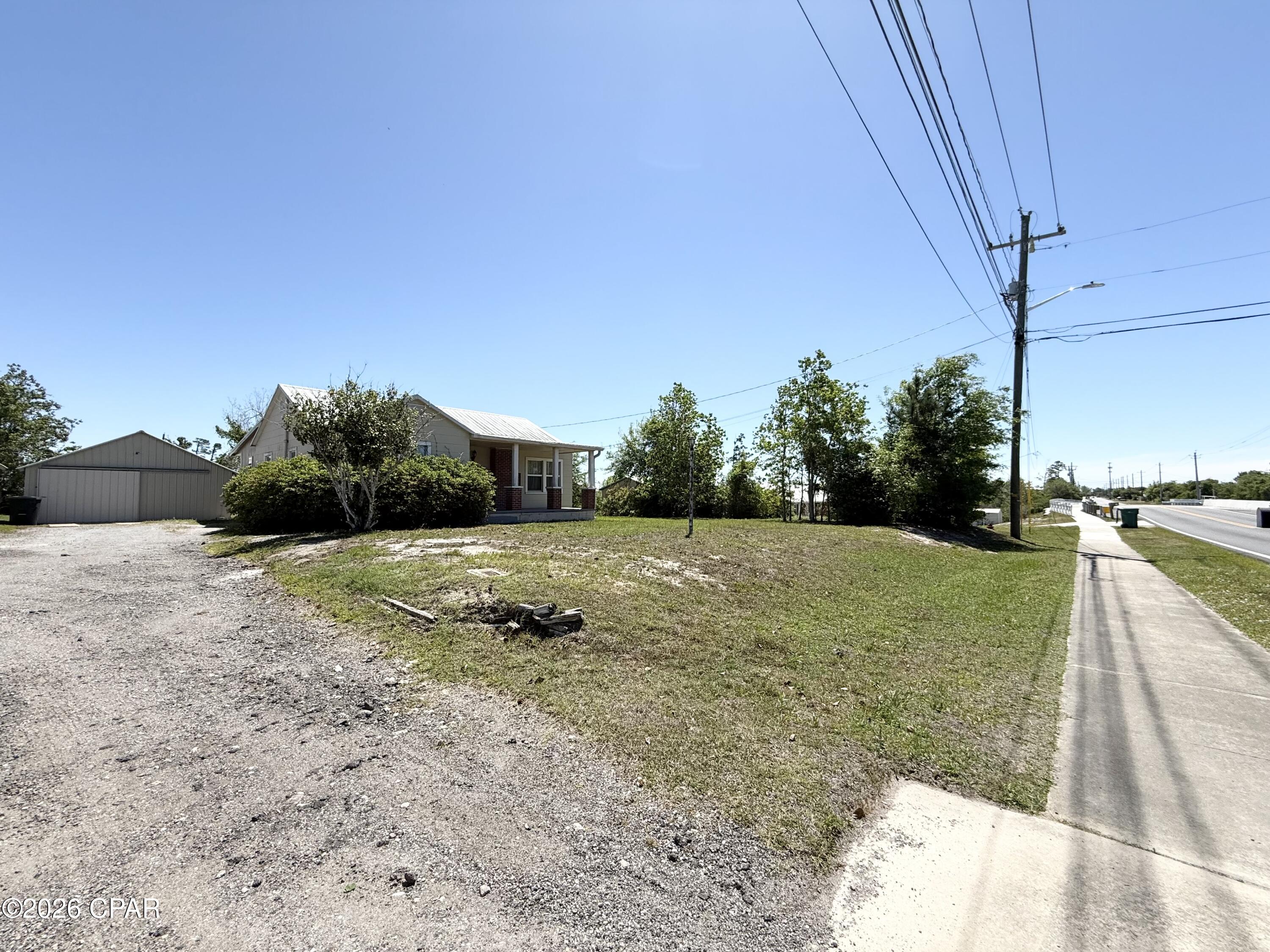 Image 2 For 421 Berthe Avenue