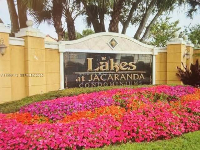 Lakes Of Jacaranda Condo