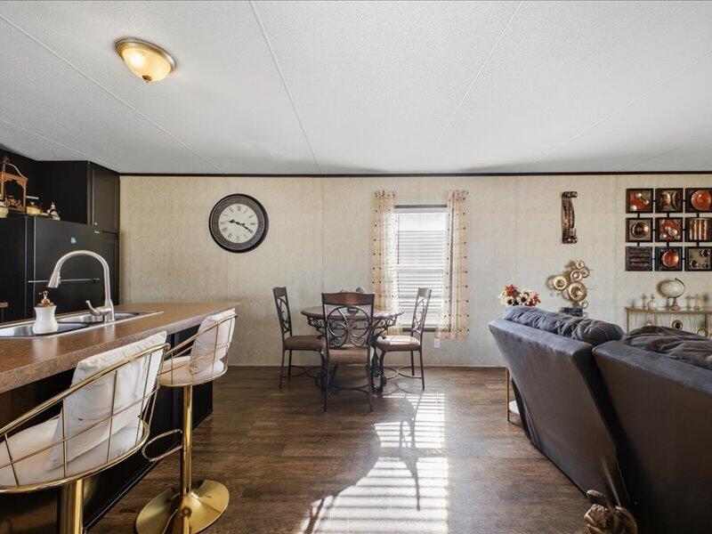 7401 San Pedro Drive NE TRLR 166 
