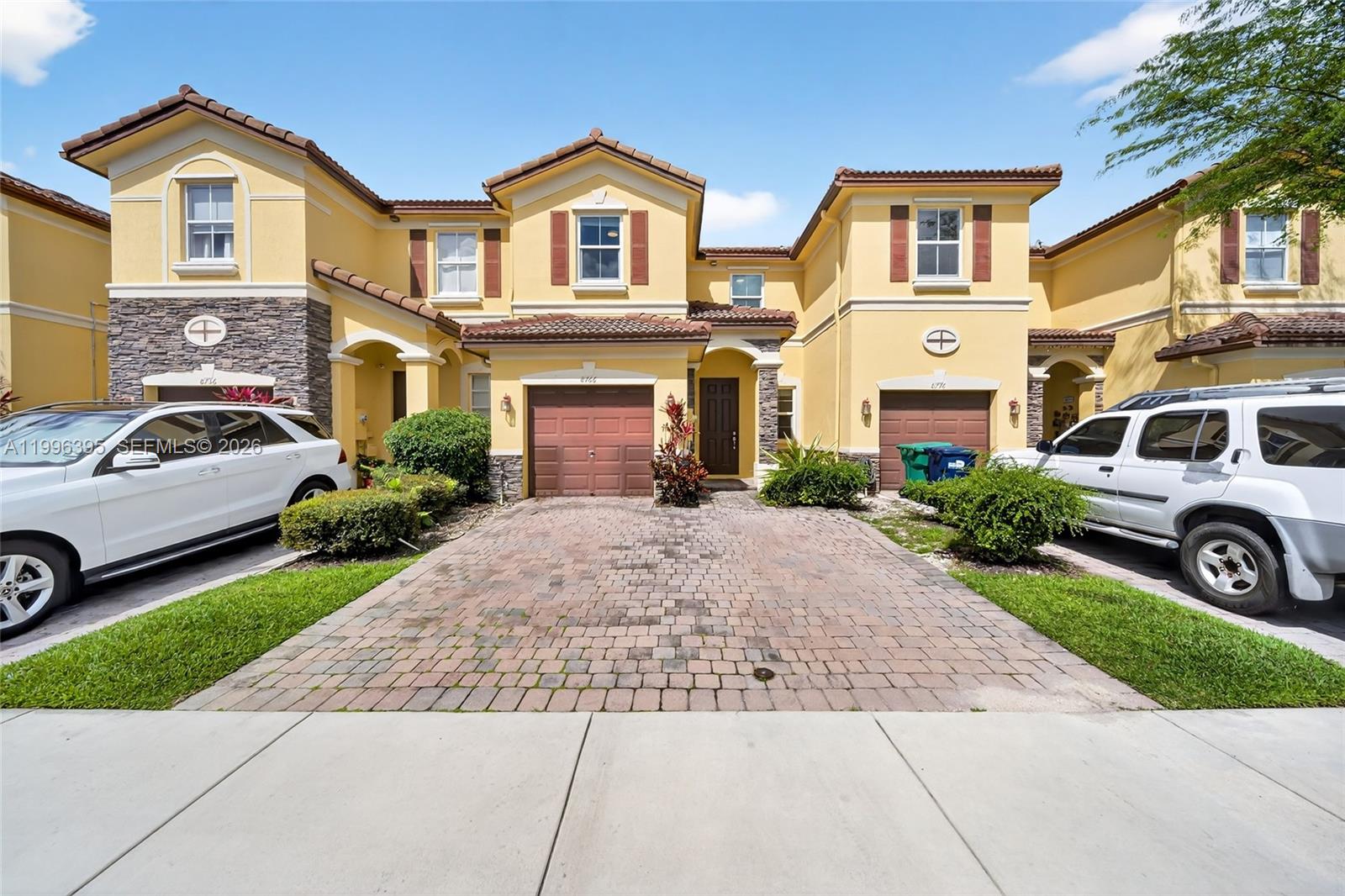 Islands At Doral Northwes