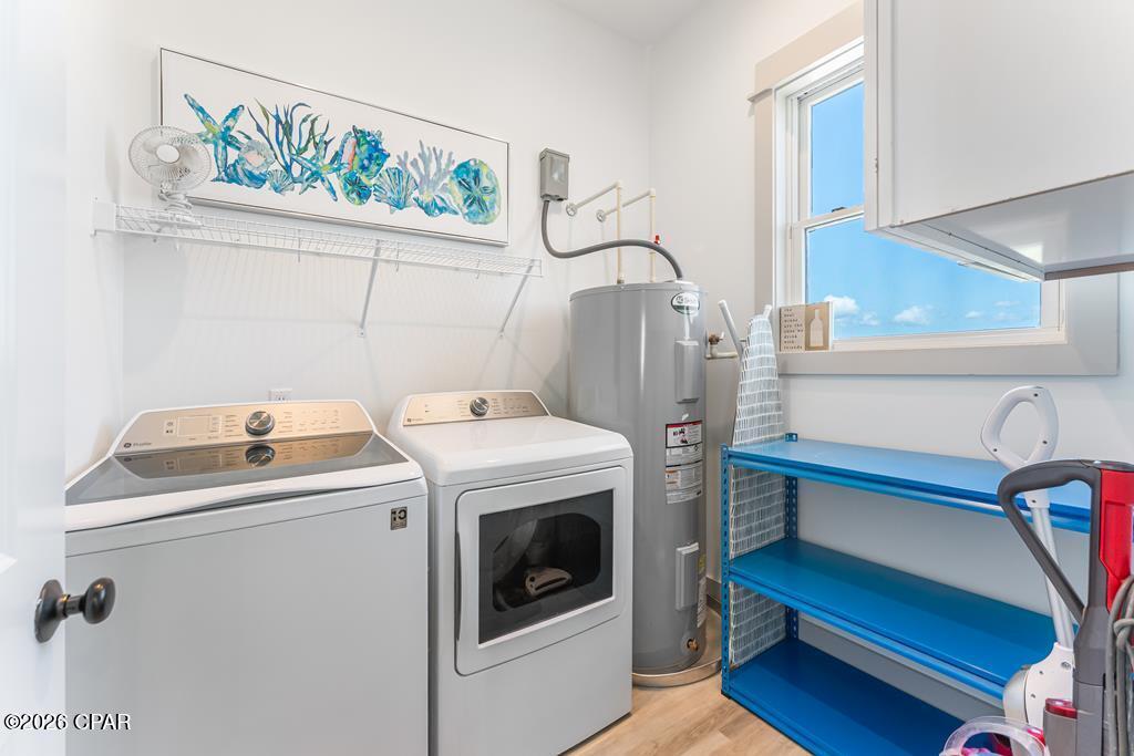 Image 54 For 195 Swirly Sun Drive