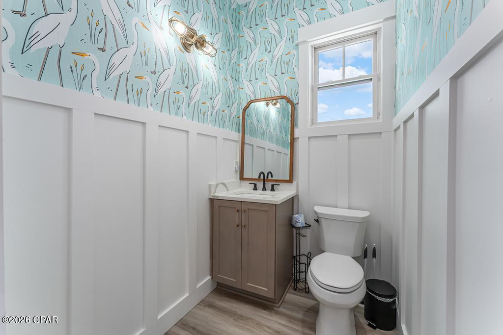 Image 55 For 195 Swirly Sun Drive