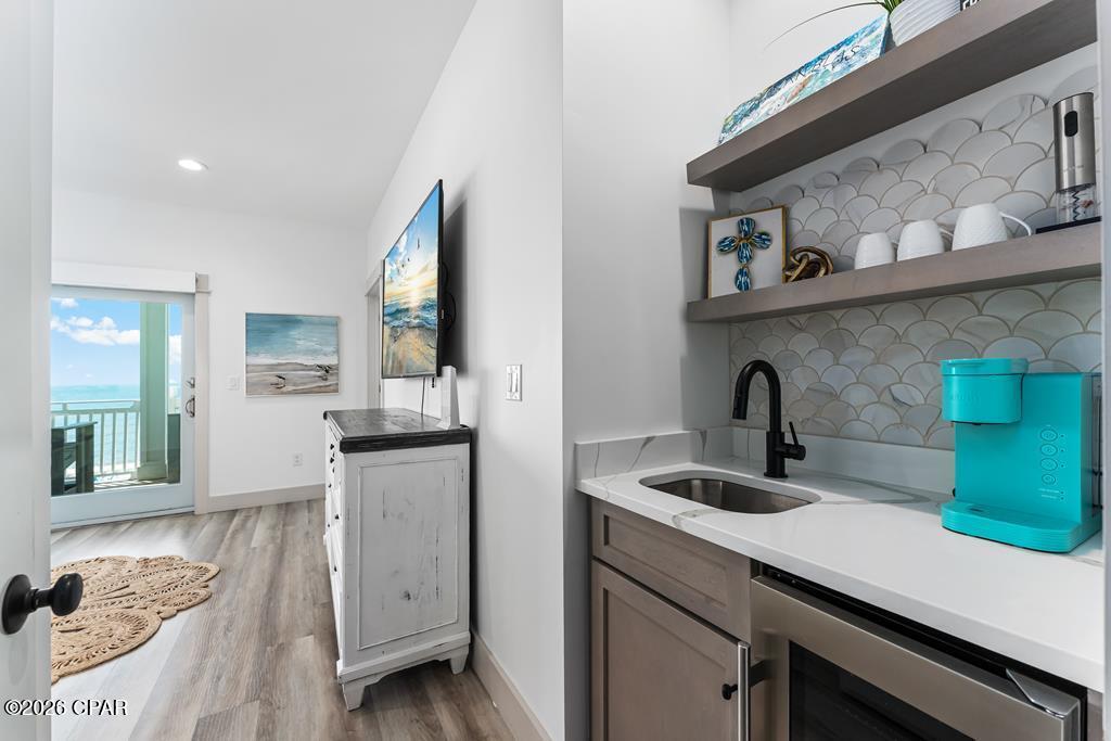 Image 56 For 195 Swirly Sun Drive