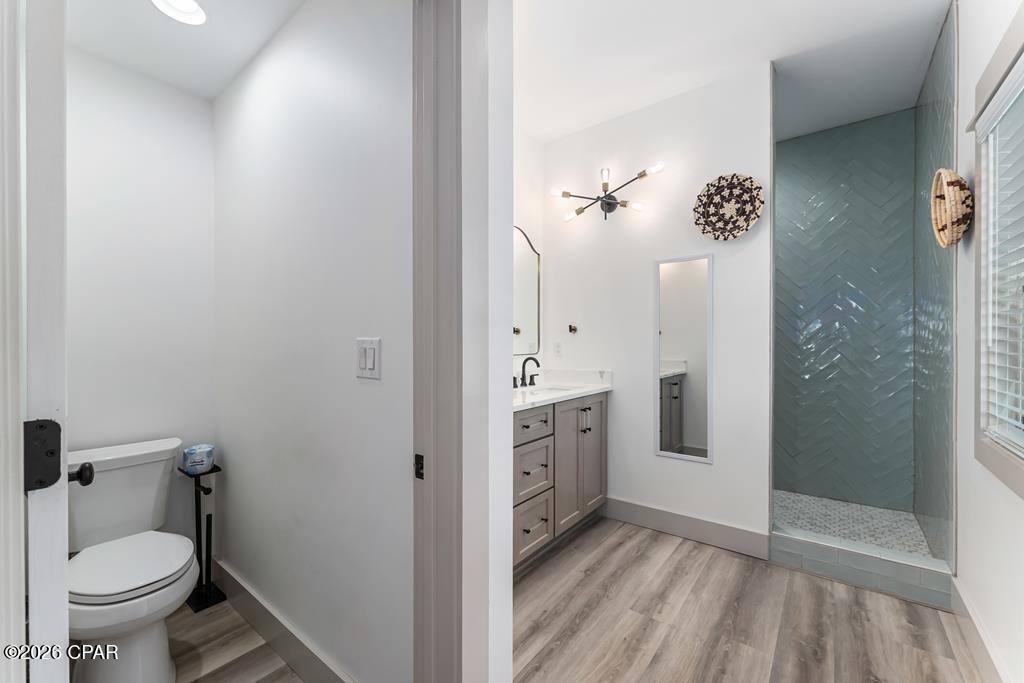 Image 72 For 195 Swirly Sun Drive