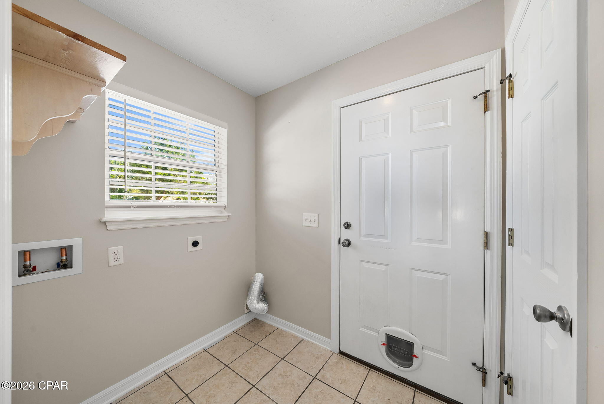 Image 19 For 615 Poinsettia Court