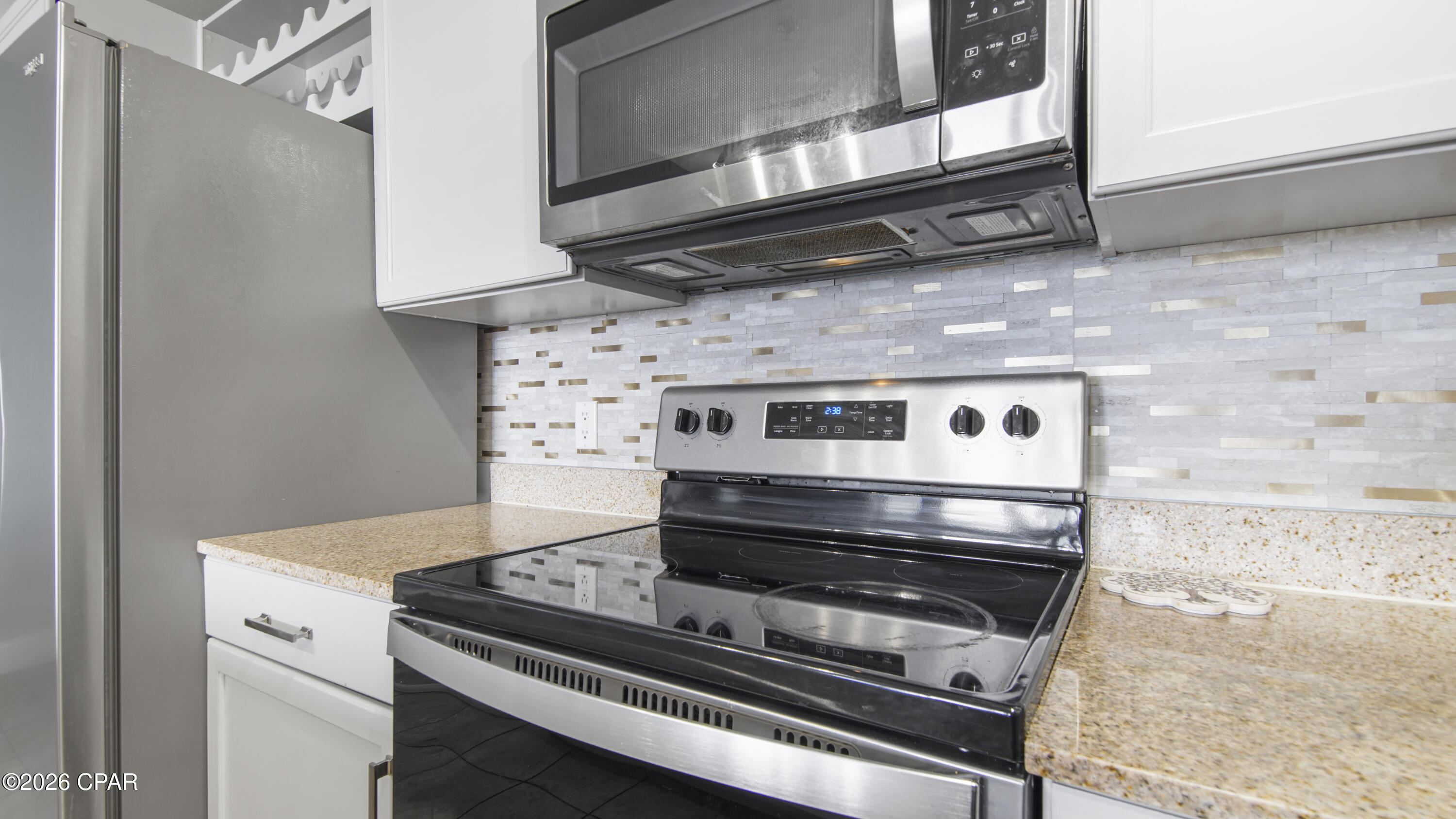 Image 10 For 9902 Thomas Drive 837