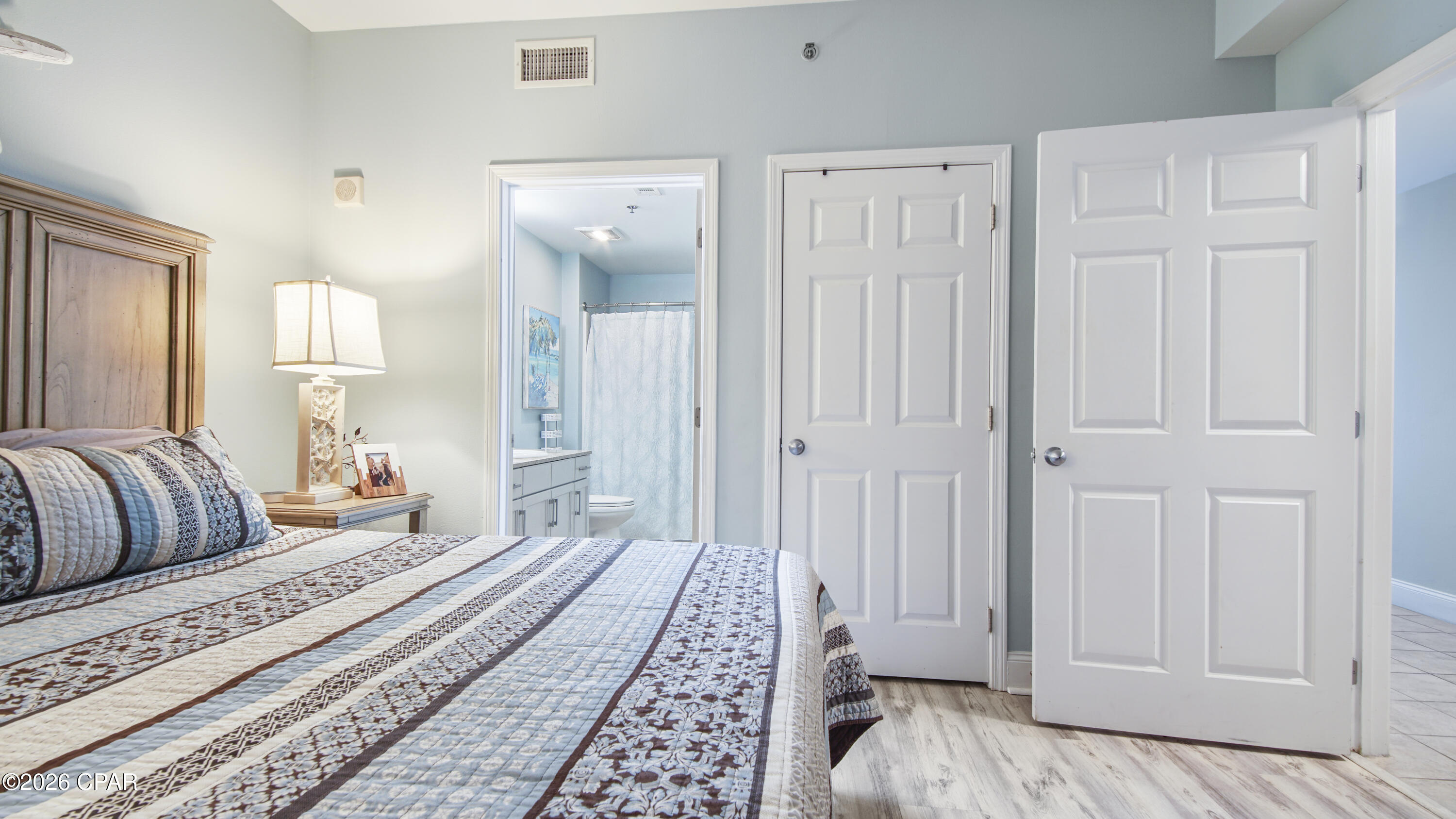 Image 12 For 9902 Thomas Drive 837