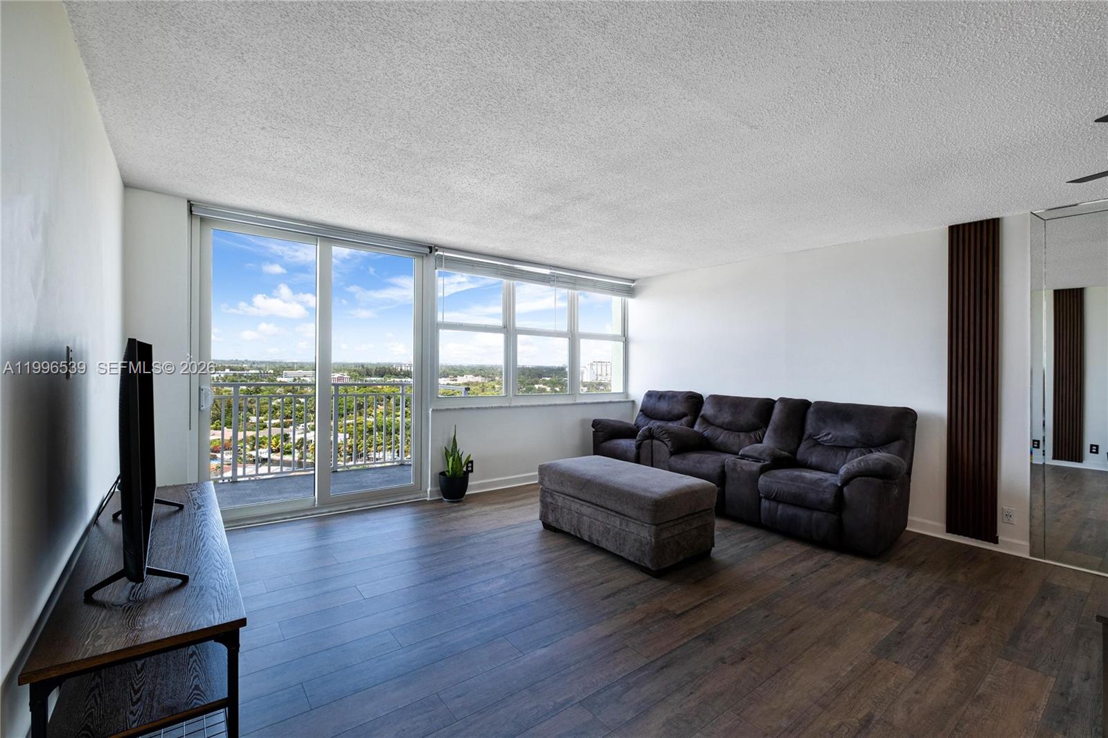Bayview Towers Condo Sout