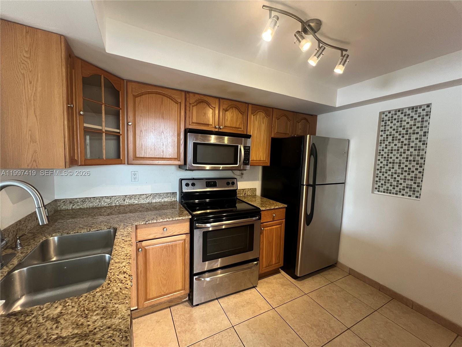 Bay Plaza Condo