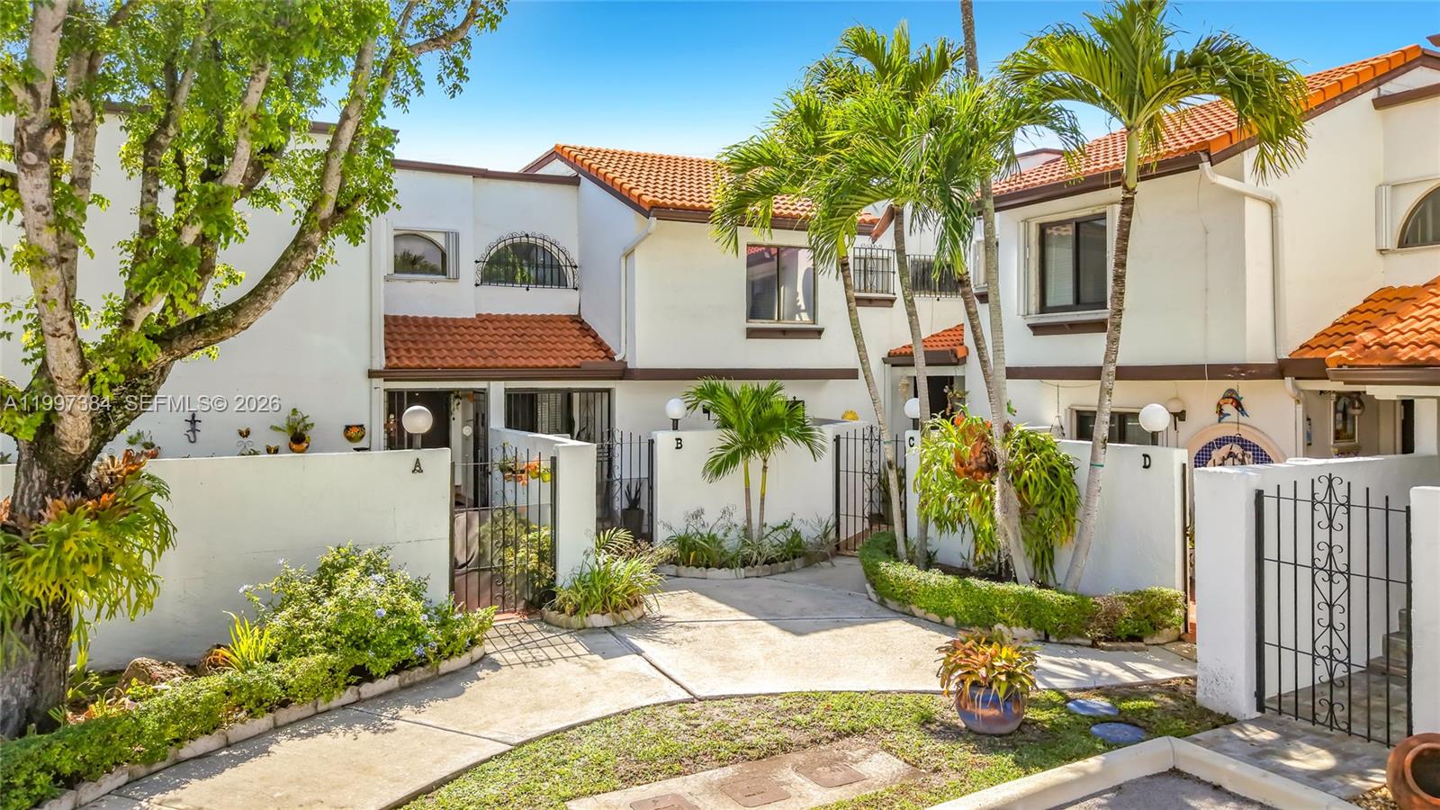 Villa Venezia Condo Ph VI