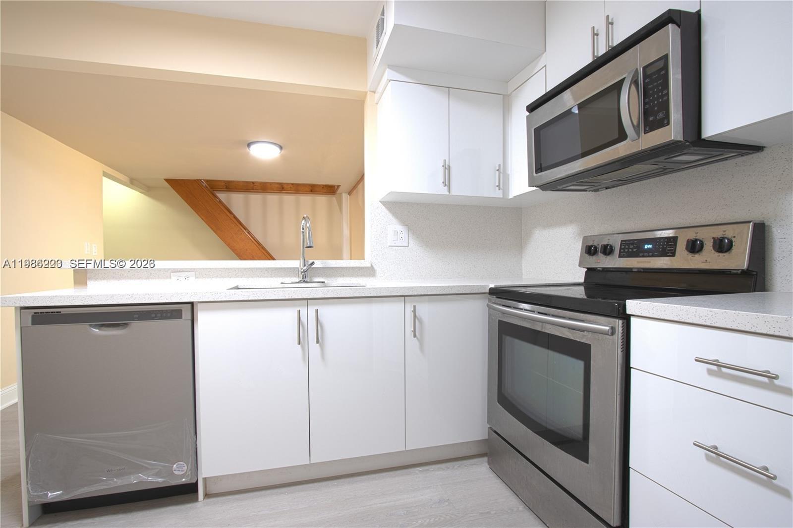 Property photo # 2